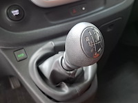 Bedrijfsauto, renault, trafic, 2017 - afbeelding 43 van  72