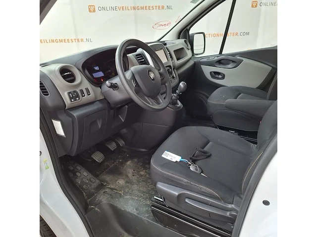 Bedrijfsauto, renault, trafic, 2017 - afbeelding 31 van  73