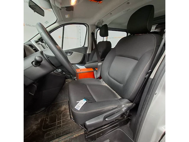 Bedrijfsauto, renault, trafic, 2018 - afbeelding 36 van  75