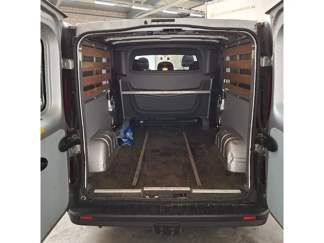 Bedrijfsauto, renault, trafic, 2018 - afbeelding 44 van  75