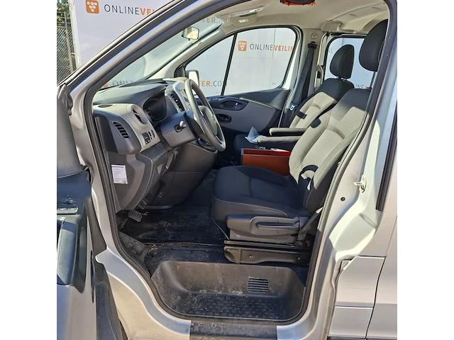 Bedrijfsauto, renault, trafic, 2018 - afbeelding 22 van  48