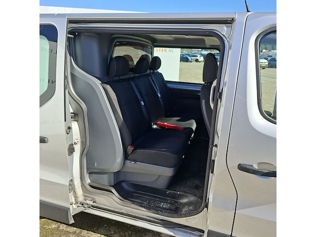 Bedrijfsauto, renault, trafic, 2018 - afbeelding 30 van  48