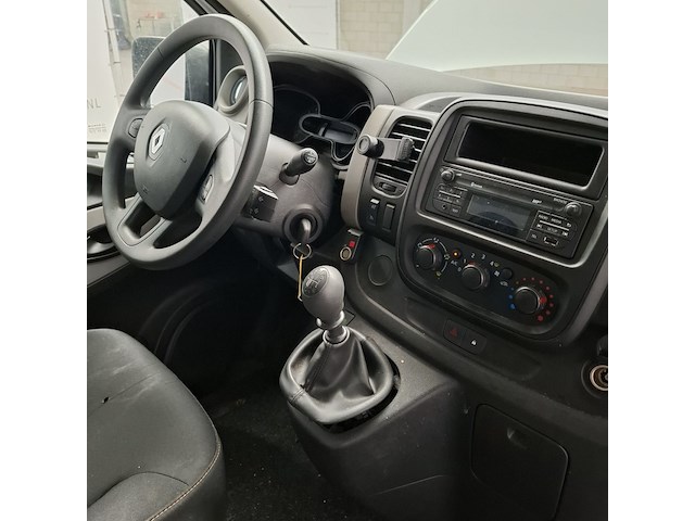 Bedrijfsauto, renault, trafic, 2019 - afbeelding 31 van  46