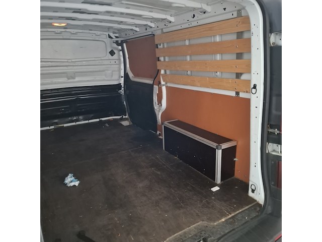 Bedrijfsauto, renault, trafic, 2019 - afbeelding 25 van  46