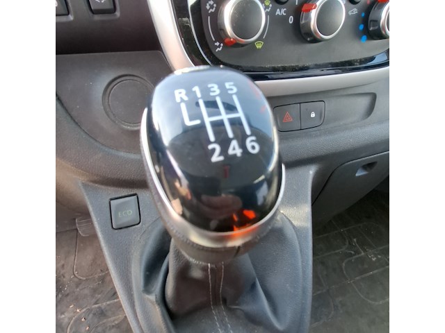 Bedrijfsauto, renault, trafic, 2020 - afbeelding 5 van  39