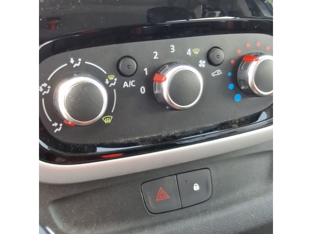Bedrijfsauto, renault, trafic, 2020 - afbeelding 6 van  39