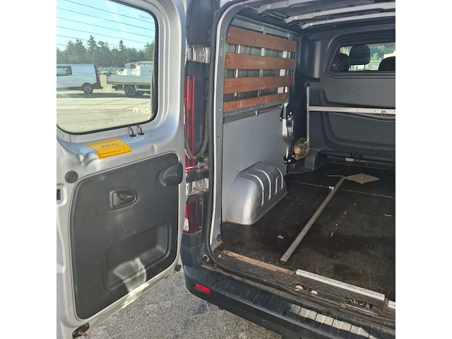 Bedrijfsauto, renault, trafic l2h1 1.6 dci 95 comfort, 2017 - afbeelding 16 van  36