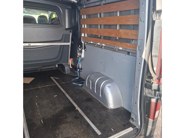 Bedrijfsauto, renault, trafic l2h1 1.6 dci 95 comfort, 2017 - afbeelding 19 van  36