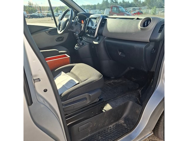Bedrijfsauto, renault, trafic l2h1 1.6 dci 95 comfort, 2017 - afbeelding 24 van  36