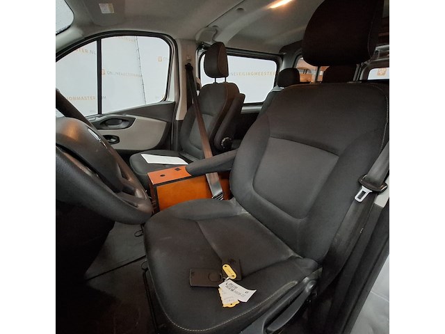 Bedrijfsauto, renault, trafic passenger - afbeelding 14 van  50