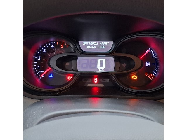 Bedrijfsauto, renault, trafic passenger - afbeelding 16 van  50