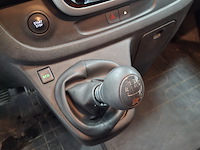 Bedrijfsauto, renault, trafic passenger - afbeelding 19 van  50