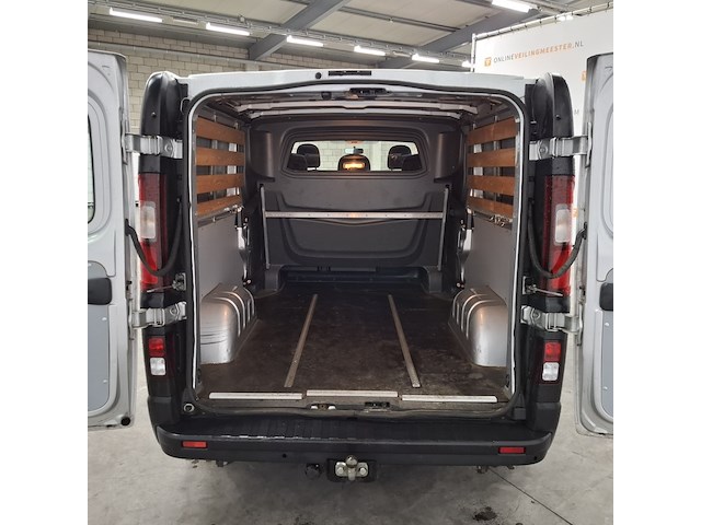 Bedrijfsauto, renault, trafic passenger - afbeelding 22 van  50