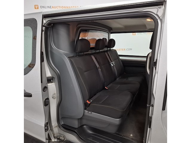 Bedrijfsauto, renault, trafic passenger - afbeelding 26 van  50