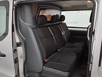 Bedrijfsauto, renault, trafic passenger - afbeelding 26 van  50