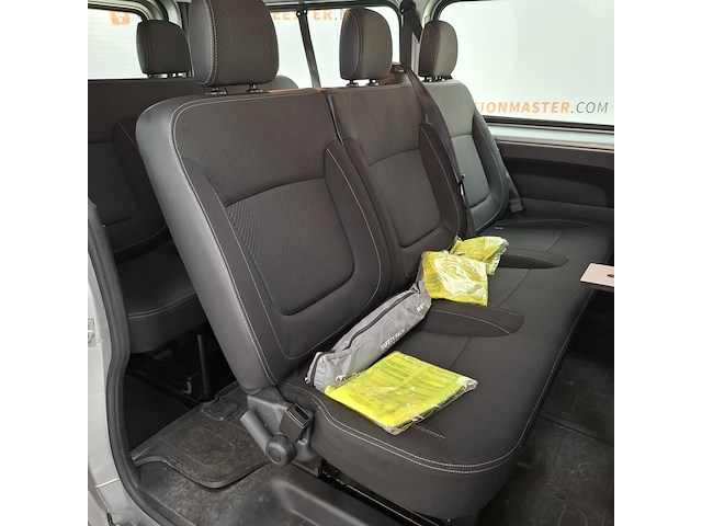 Bedrijfsauto, renault, trafic - afbeelding 29 van  39