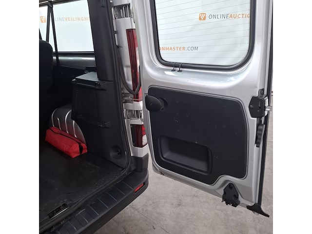 Bedrijfsauto, renault, trafic - afbeelding 32 van  39