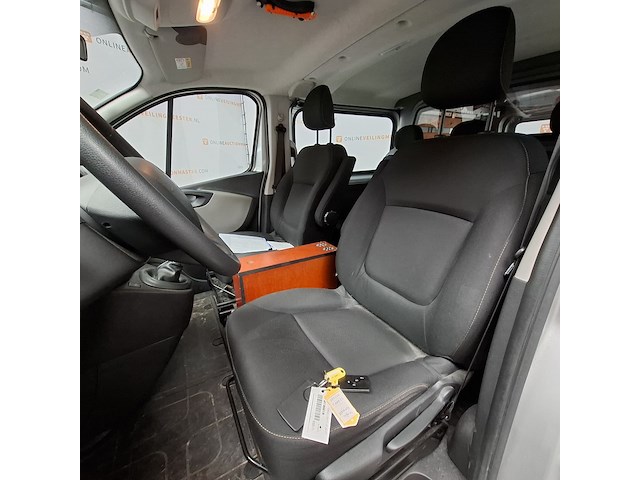 Bedrijfsauto, renault, trafic - afbeelding 15 van  50