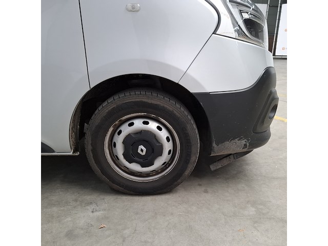 Bedrijfsauto, renault, trafic - afbeelding 9 van  52