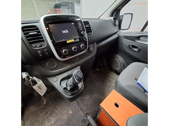 Bedrijfsauto, renault, trafic - afbeelding 25 van  52