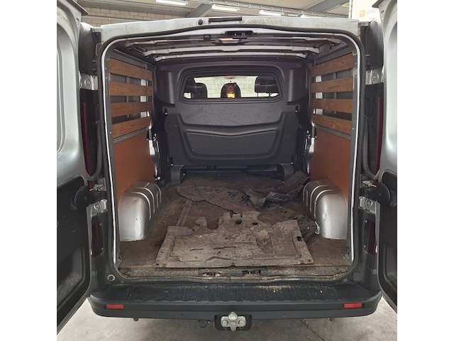 Bedrijfsauto, renault, trafic - afbeelding 27 van  52