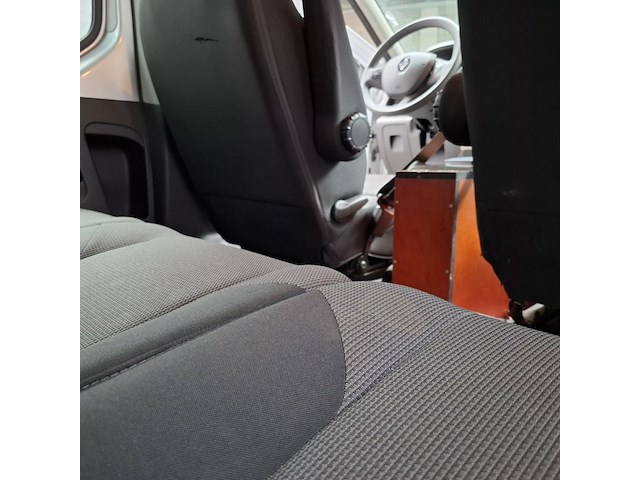 Bedrijfsauto, renault, trafic - afbeelding 31 van  52