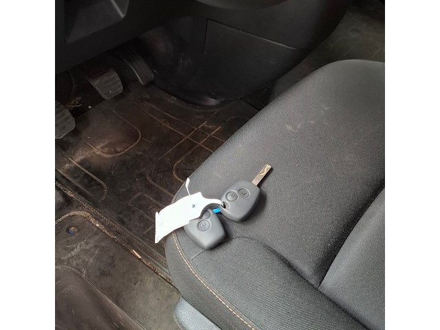 Bedrijfsauto, renault, trafic - afbeelding 18 van  26