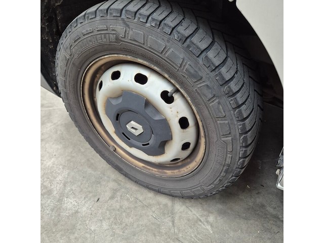 Bedrijfsauto, renault, trafic - afbeelding 2 van  45