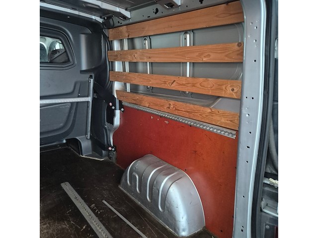 Bedrijfsauto, renault, trafic - afbeelding 8 van  45