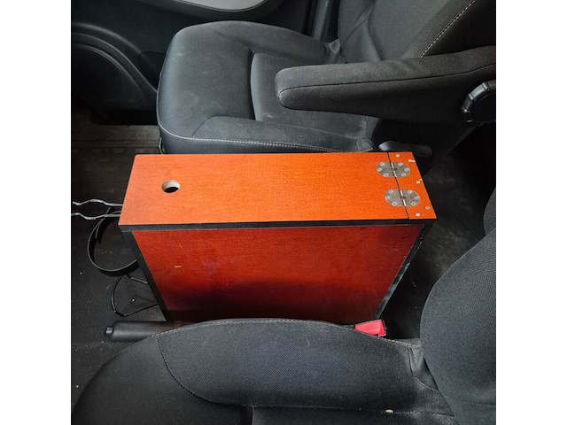 Bedrijfsauto, renault, trafic - afbeelding 26 van  45