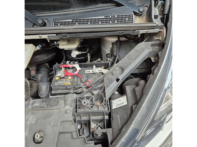 Bedrijfsauto, renault, trafic - afbeelding 35 van  45