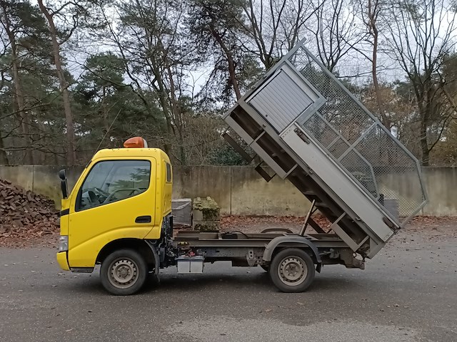 Bedrijfsauto toyota, dyna 3.0 d-4d comfort, bouwjaar 2008 - afbeelding 22 van  36