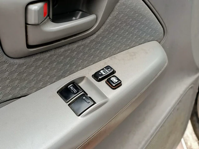 Bedrijfsauto, toyota, hilux 2.5 d-4d vx xtra cab, 2.5 d-4d vx xtra cab, 2010 - afbeelding 4 van  34