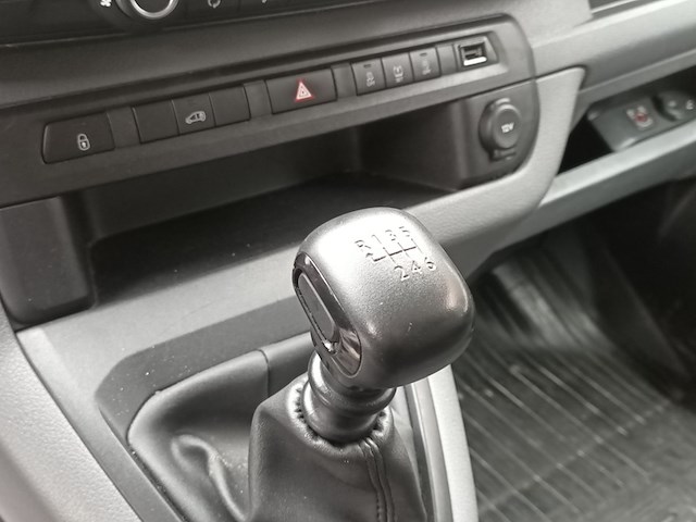 Bedrijfsauto, toyota, proace worker, 1.6 d-4d cool comfort, 2016 - afbeelding 5 van  32