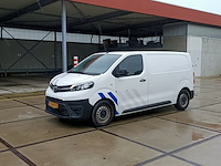 Bedrijfsauto, toyota, proace worker, 1.6 d-4d cool comfort, 2016 - afbeelding 24 van  32