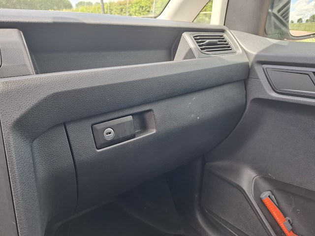 Bedrijfsauto, volkswagen, caddy 1.4 tsi l2h1 bmt maxi trendline, candy white, 2019 - afbeelding 7 van  28