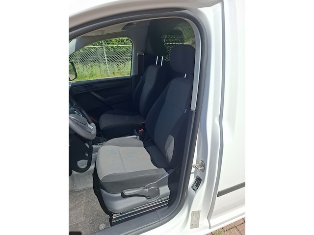 Bedrijfsauto, volkswagen, caddy 1.4 tsi l2h1 bmt maxi trendline, candy white, 2019 - afbeelding 28 van  28