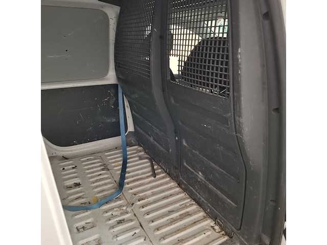 Bedrijfsauto, volkswagen, caddy, 1.6 tdi, 2011 - afbeelding 21 van  39