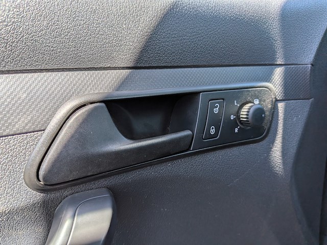 Bedrijfsauto, volkswagen, caddy 2.0 ecofuel maxi, 2013 - afbeelding 11 van  36