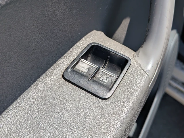 Bedrijfsauto, volkswagen, caddy 2.0 sdi, 2006 - afbeelding 24 van  37