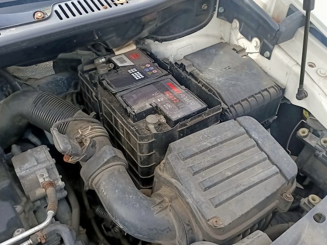 Bedrijfsauto, volkswagen, caddy 2.0 sdi, 2006 - afbeelding 9 van  20