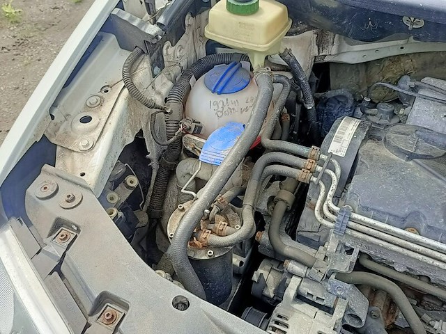 Bedrijfsauto, volkswagen, caddy 2.0 sdi, 2006 - afbeelding 11 van  20