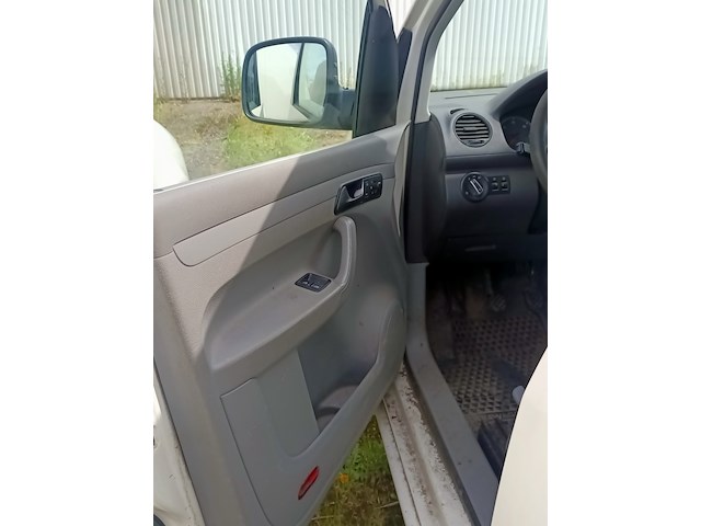 Bedrijfsauto, volkswagen, caddy 2.0 sdi, 2006 - afbeelding 16 van  20