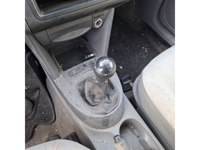 Bedrijfsauto, volkswagen, caddy 2.0 sdi, 2009 - afbeelding 17 van  39