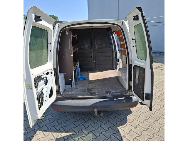 Bedrijfsauto, volkswagen, caddy 2.0 tdi bmt trendline, 2.0 tdi l1h1 bmt trendline, 2017 - afbeelding 19 van  47