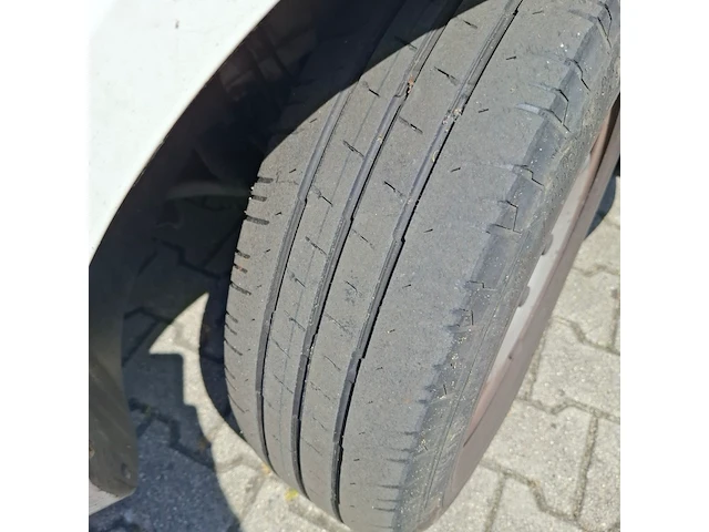 Bedrijfsauto, volkswagen, caddy 2.0 tdi bmt trendline, 2.0 tdi l1h1 bmt trendline, 2017 - afbeelding 32 van  47