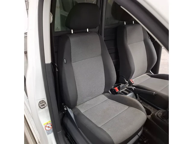 Bedrijfsauto, volkswagen, caddy, 2.0 tdi l1h1 bmt comfortline, 2019 - afbeelding 46 van  66