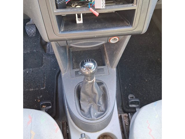 Bedrijfsauto, volkswagen, caddy, 2008 - afbeelding 13 van  14