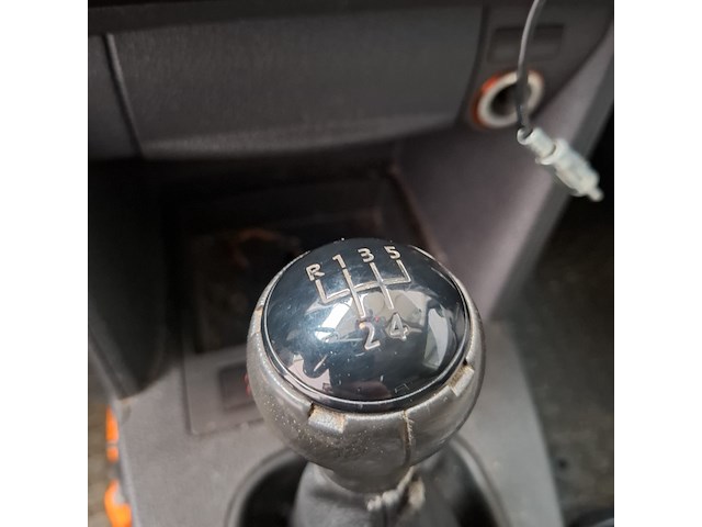 Bedrijfsauto, volkswagen, caddy, 2009 - afbeelding 10 van  39