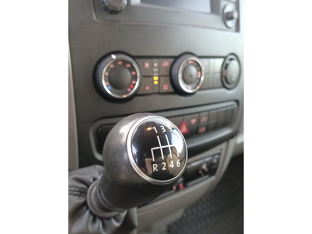 Bedrijfsauto volkswagen, crafter 2.0 tdi, bouwjaar 2014 - afbeelding 8 van  36